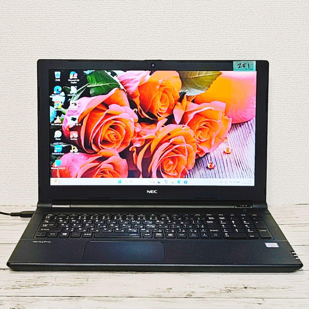 NEC 15型大画面ノートパソコン カメラ DVD テンキー付 バッテリー良好