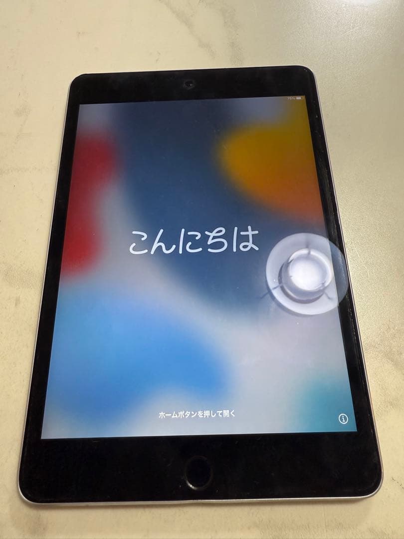 Apple iPad mini4 64GB グレー