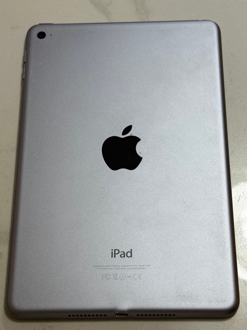 Apple iPad mini4 64GB グレー