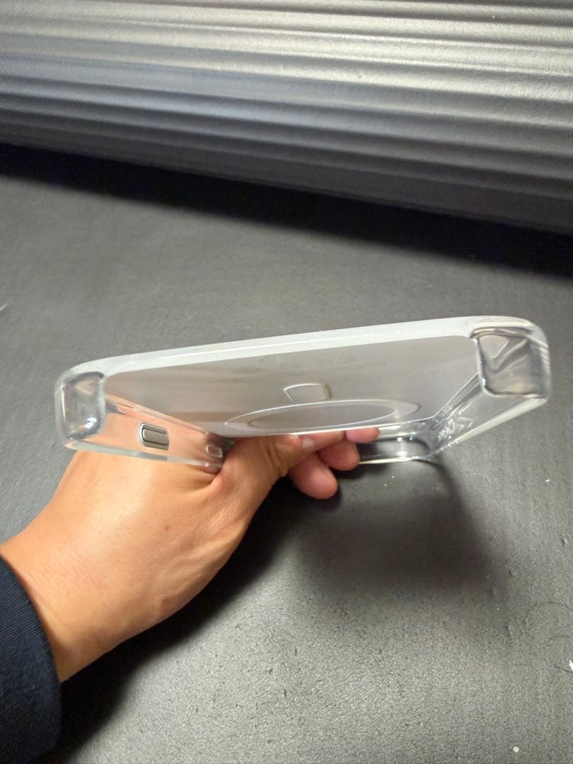 iPhone 17 Pro Max クリアケース MagSafe対応