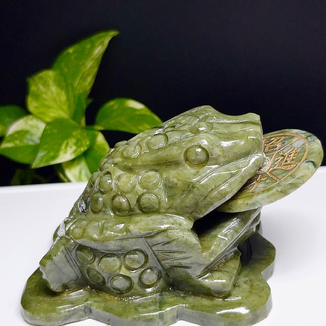 【超美品】三本足の蛙　銭蛙　金蟾　三脚蛙　サーベンティン　彫刻置物　天然石　3