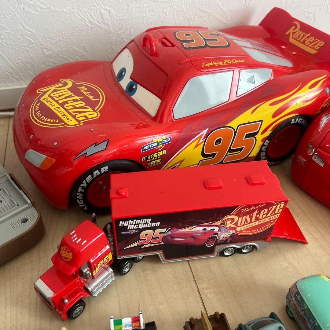 トミカ　カーズ　まとめ　ディズニー　車