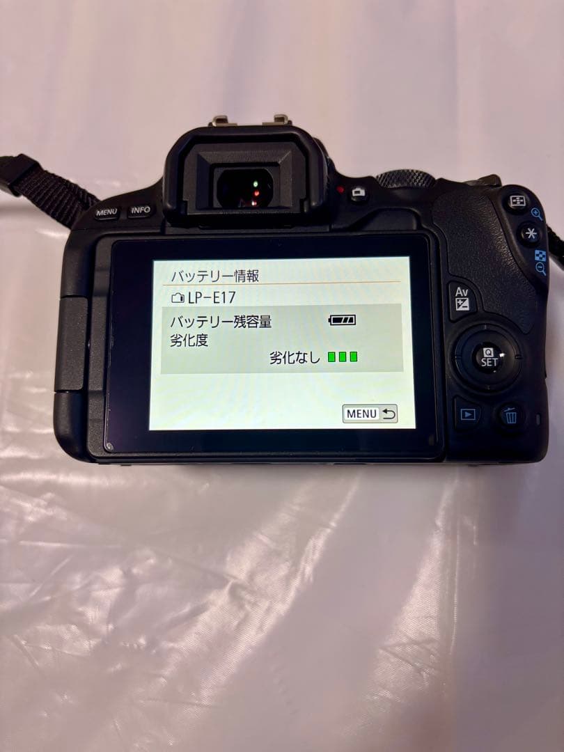 Canon EOS Kiss X9 ダブルズームキット + 単焦点レンズセット
