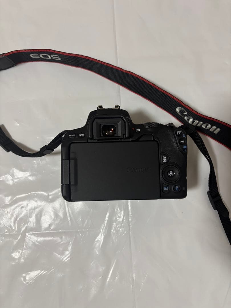 Canon EOS Kiss X9 ダブルズームキット + 単焦点レンズセット