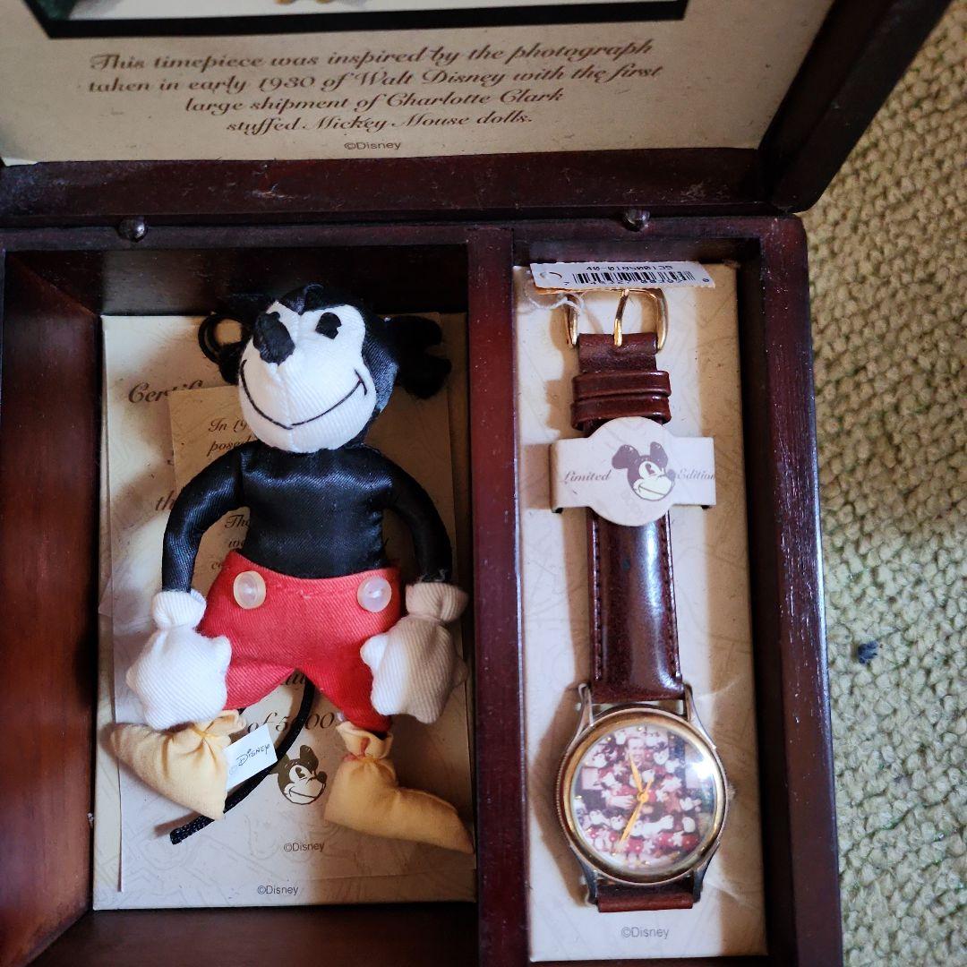 その他 Historic Disney Moment Mickey Mouse Set