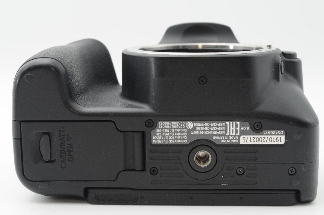 ◆新品級⑦◆夏SALE◆ Canon EOS Kiss x9 ダブルレンズ