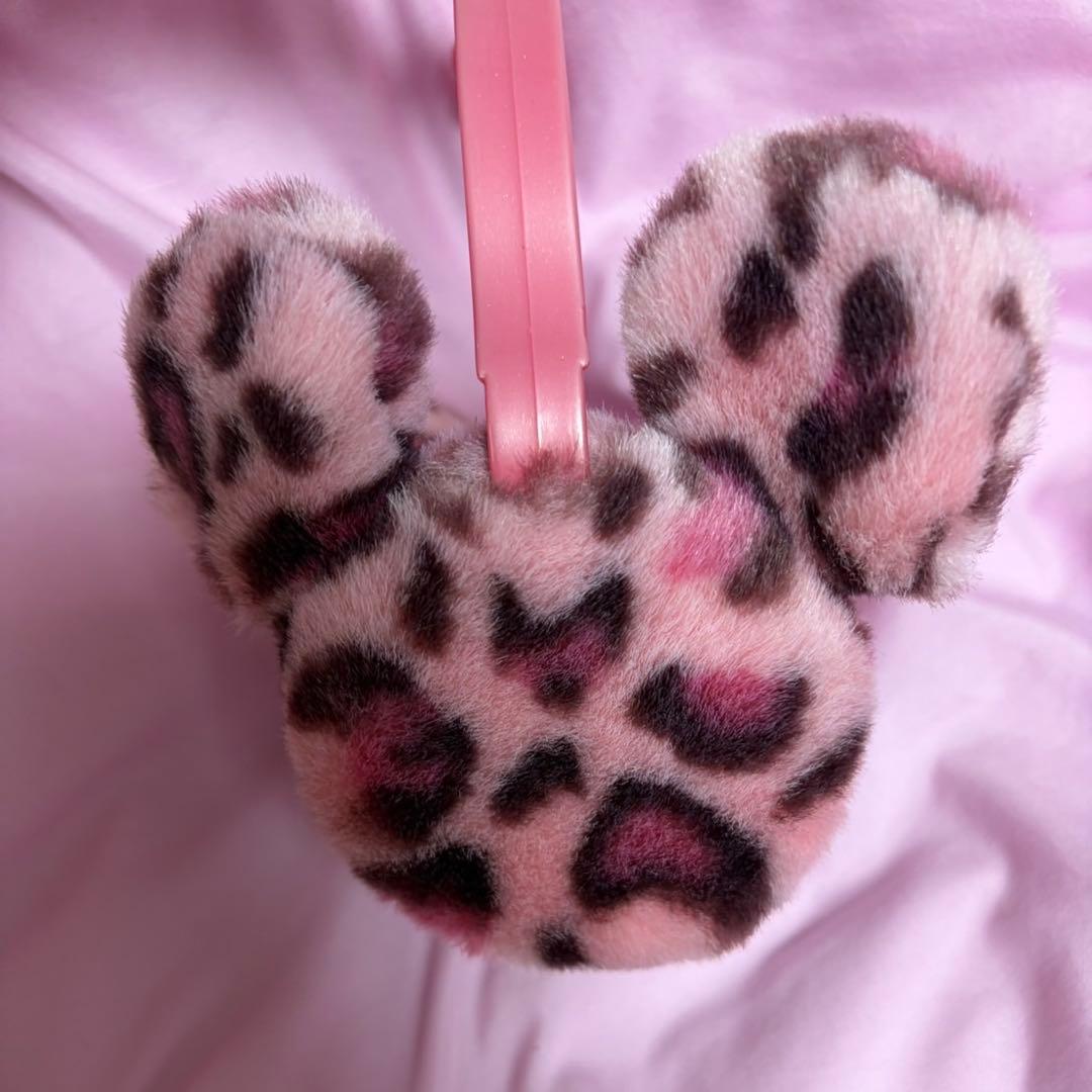 ディズニー ヒョウ柄ファーカチューシャ 耳あて ピンク