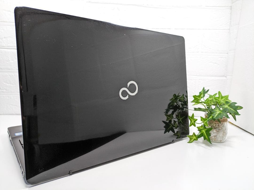 Windows11ノートパソコン✨オフィス付き✨富士通　爆速SSD　Wi-Fi