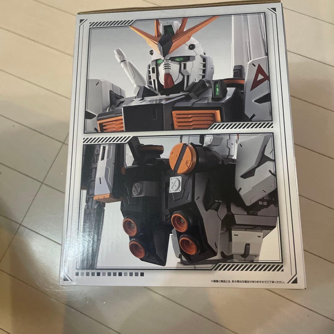【新品未開封】BANDAINAMCO 一番くじ A賞 νガンダム BUSTIAN