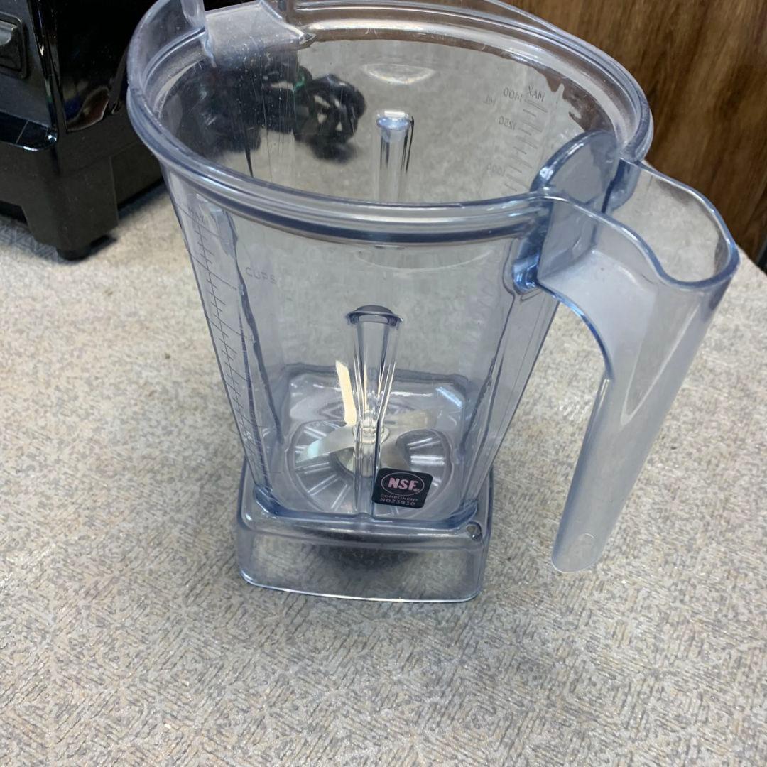 G403 現状品　Vitamix バイタミックス VM0202 ※蓋なし