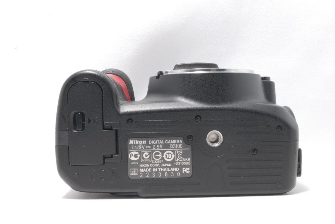 【美品】ニコン Nikon D3100 ダブルレンズ一眼レフカメラ