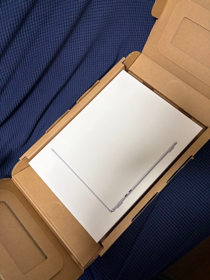 【新品未開封】MacBook Air 15 インチM5 16GB 512GB