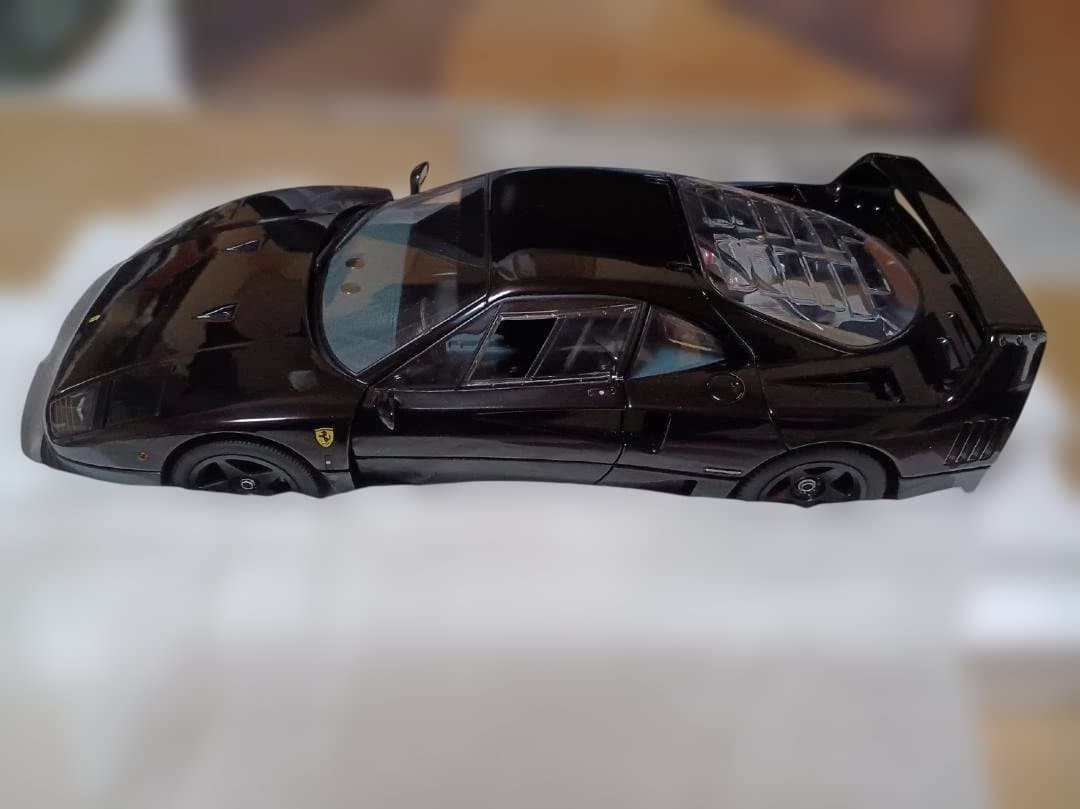 京商　Ferrari F40 1:18スケール ブラック
