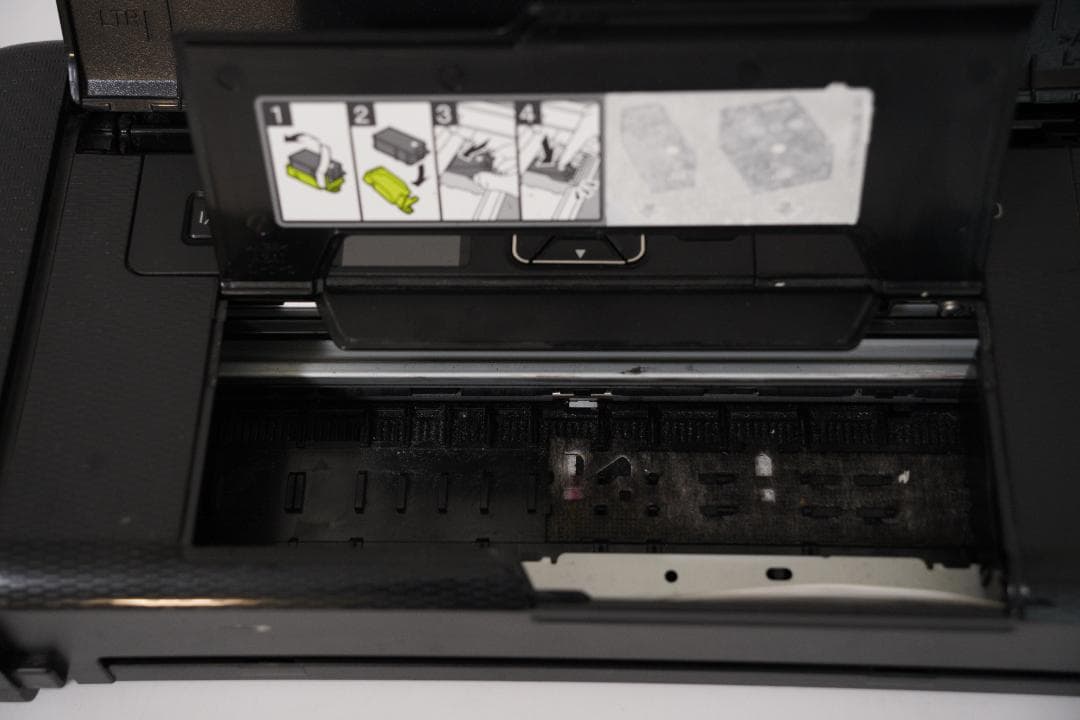 EPSON PX-S06B ブラック A4モバイルカラーインクジェットプリンター