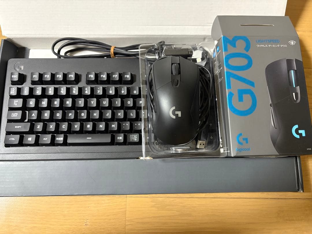 Logicool G703h マウス　G213r キーボード