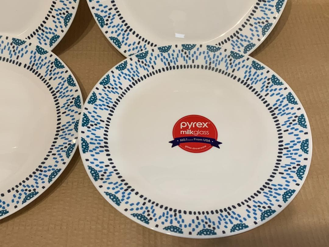 レア　新品8枚　パイレックス　PYREX アローズ　サラダ　プレート 皿