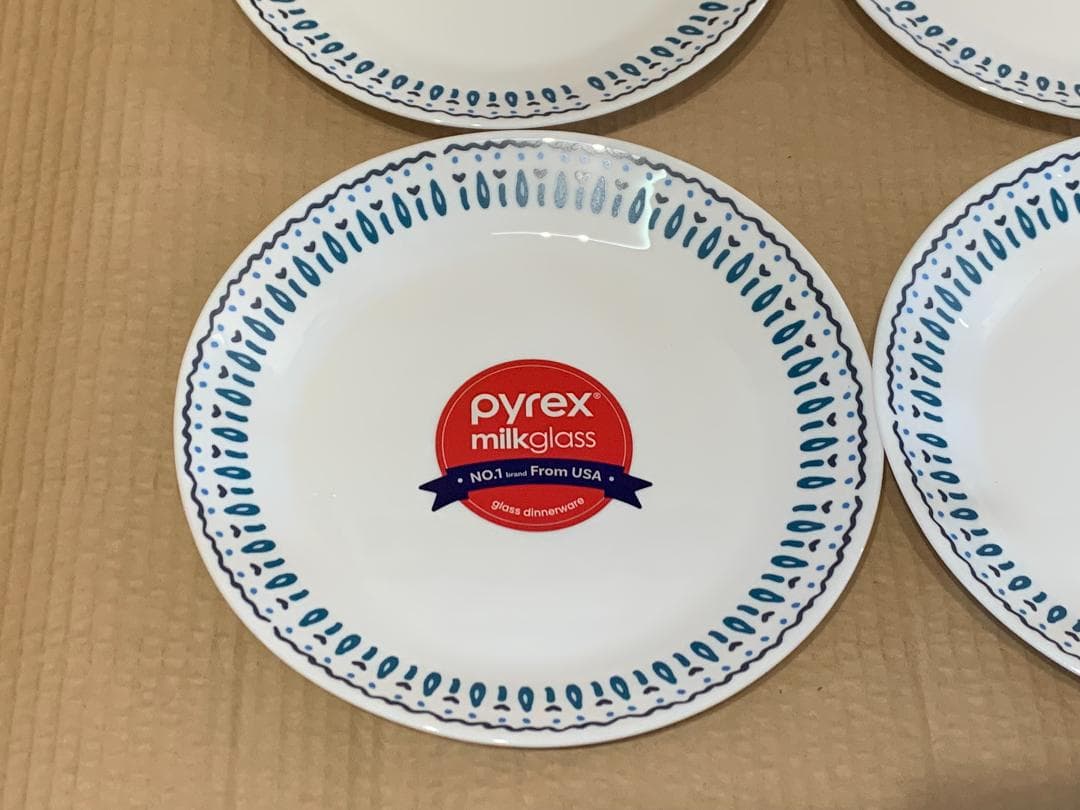 レア　新品8枚　パイレックス　PYREX アローズ　サラダ　プレート 皿