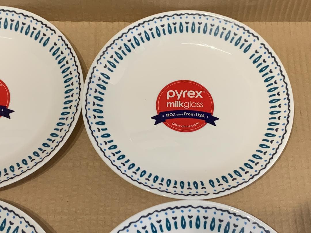 レア　新品8枚　パイレックス　PYREX アローズ　サラダ　プレート 皿