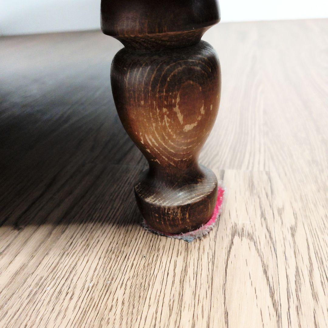 カリモク 1人掛けソファ 本革風 彫刻アーム ヴィンテージ