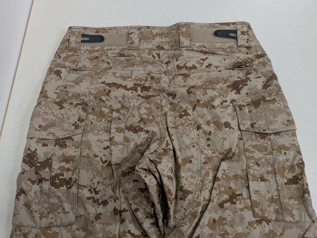 未使用難あり エマーソンギア CRYEタイプ AOR1 上下セット SIZE L