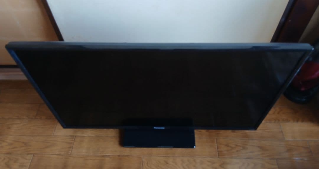 パナソニック32型液晶テレビ