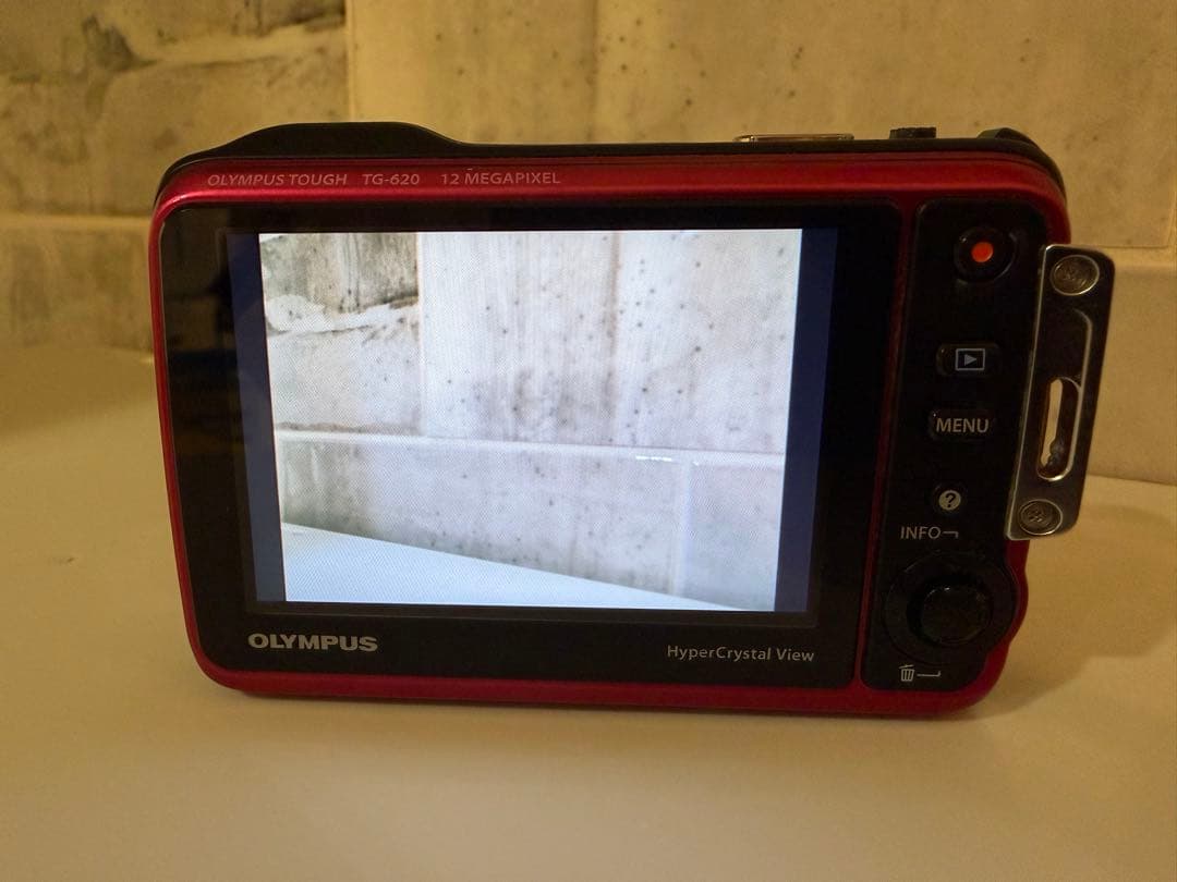 OLYMPUS Tough ピンク コンパクトデジタルカメラ