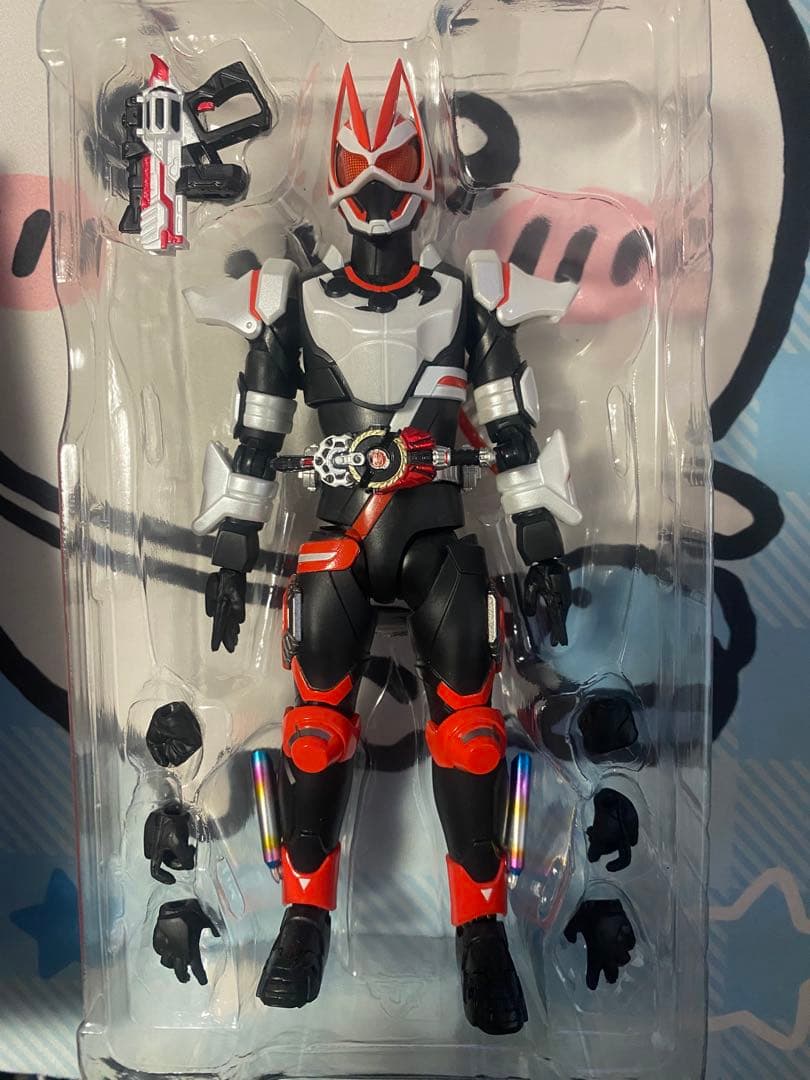 仮面ライダーギーツ S.H.Figuarts 基本フォーム3体セット 開封済み