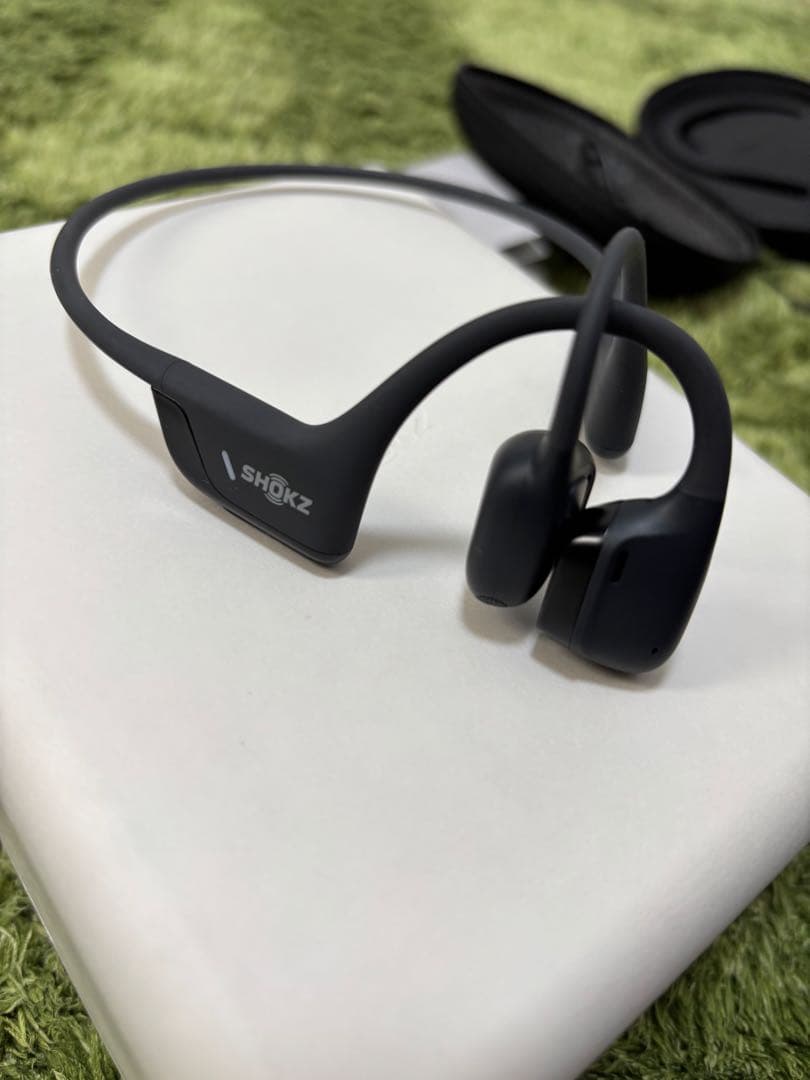 SHOKZ OPENRUN PRO 2 骨伝導イヤホン ブラック