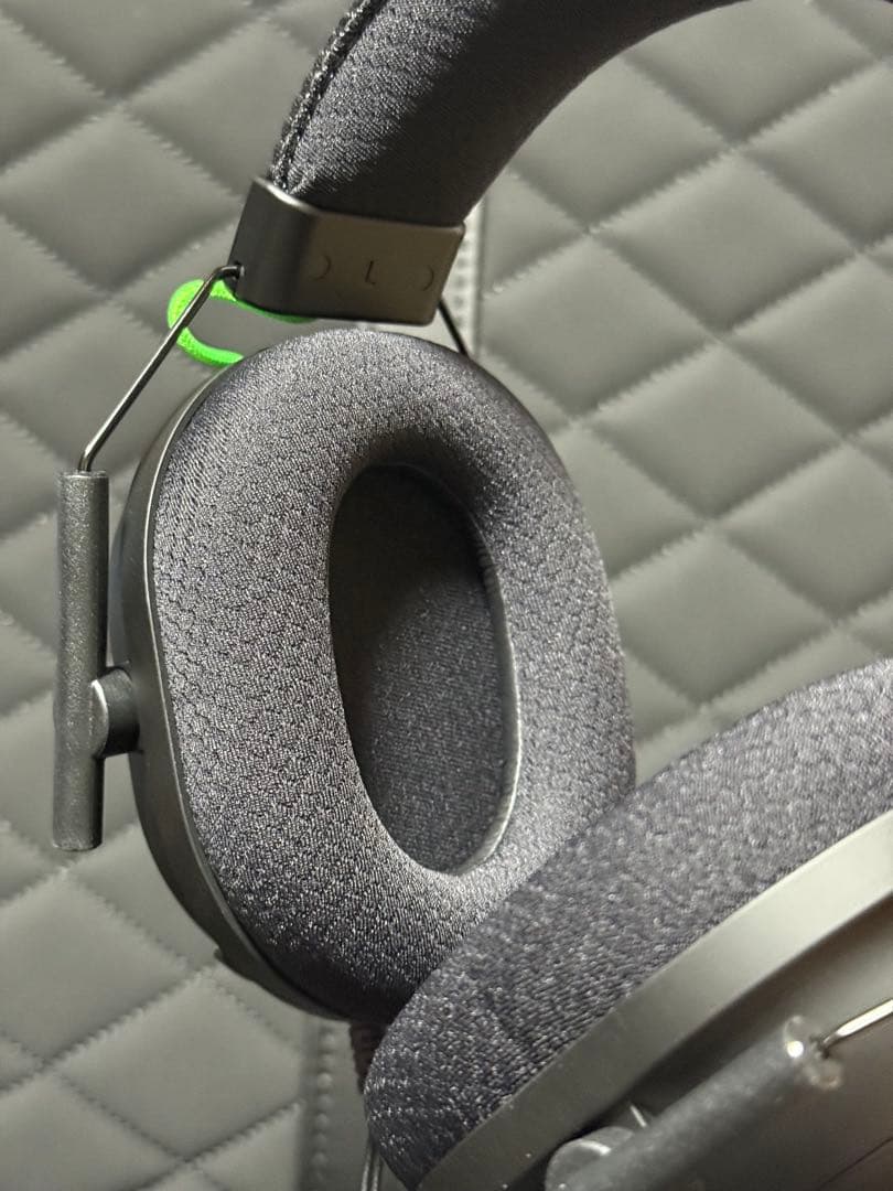 【美品】Razer BlackSharkV2 +USBサウンドカード+おまけ付き