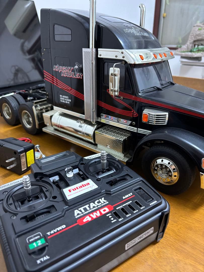 1/14RC トレーラーヘッド ナイトハウラー フルオペレーションセット