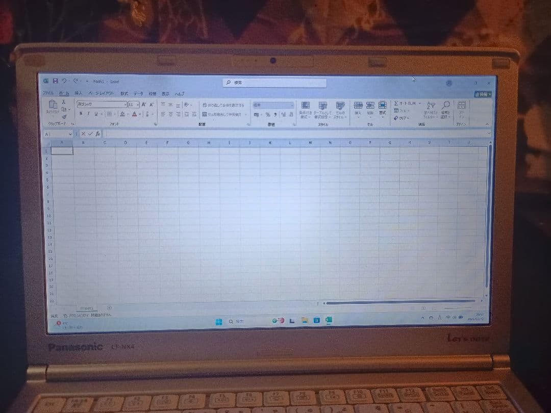 超美品Panasonic Let's note Office2024整備済み ①