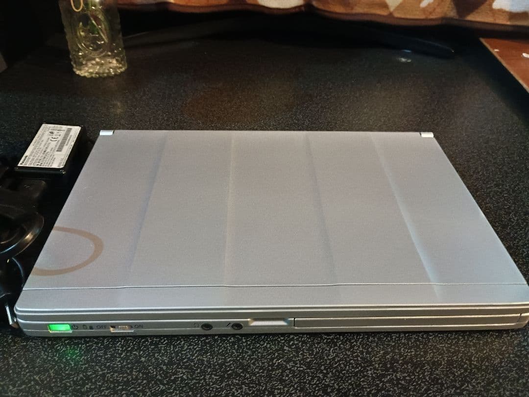 超美品Panasonic Let's note Office2024整備済み ①