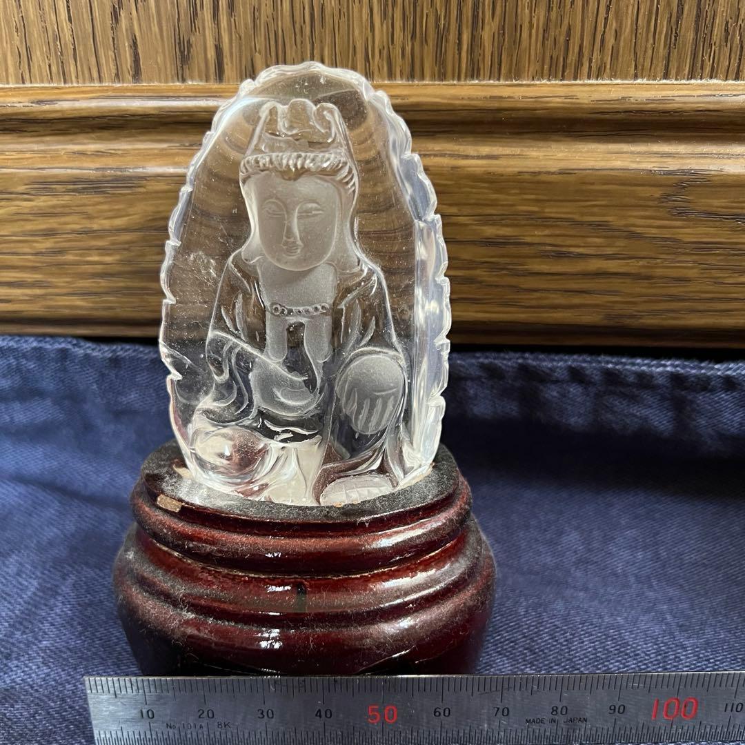 水晶　クリスタル　天然石　仏像　彫り物　置物　薬師如来
