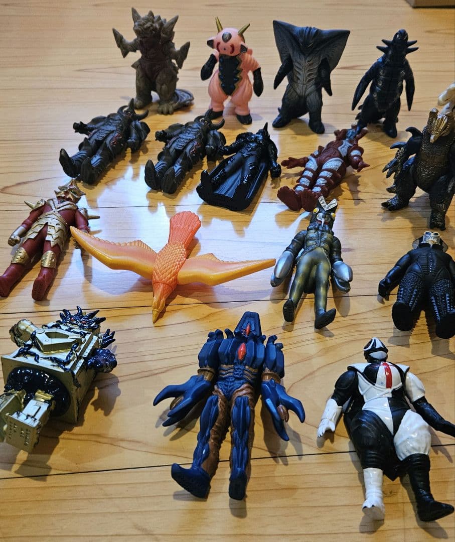 d*7様 ウルトラマン・怪獣 ソフビ まとめ売り