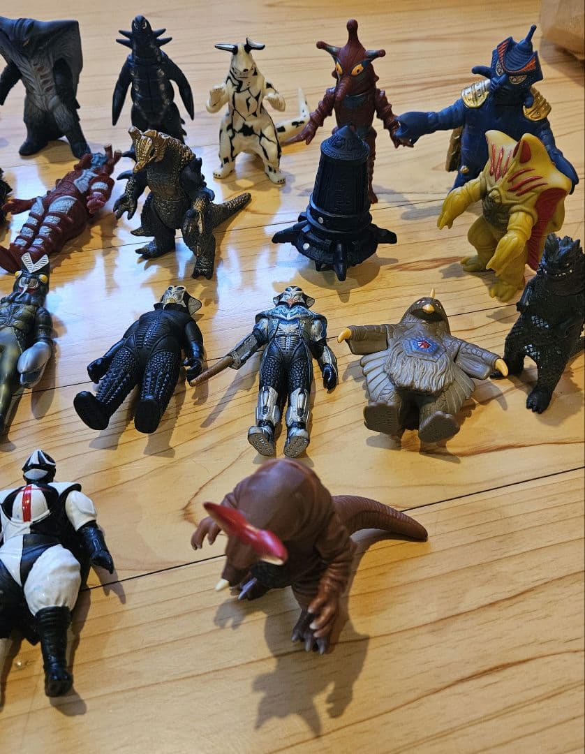 d*7様 ウルトラマン・怪獣 ソフビ まとめ売り