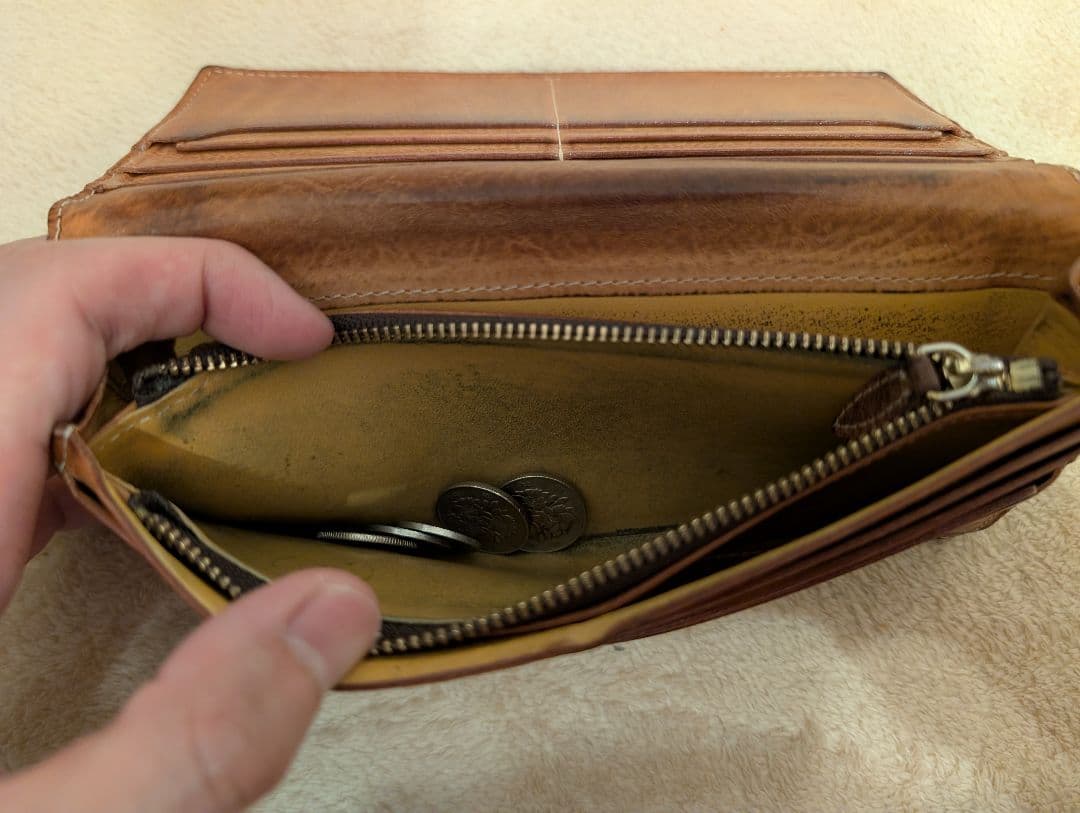 ガンゾ　レザー　長財布
