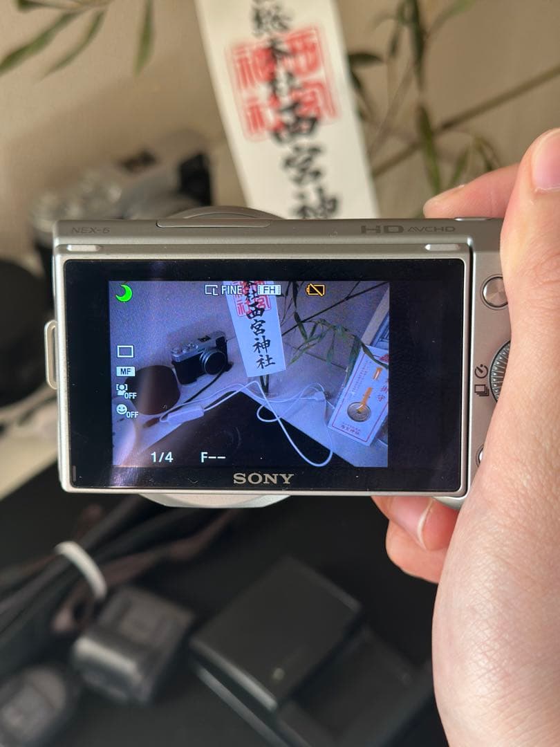 ソニー ミラーレス一眼カメラNEX-5 SONY E 2.8/16 単焦点レンズ