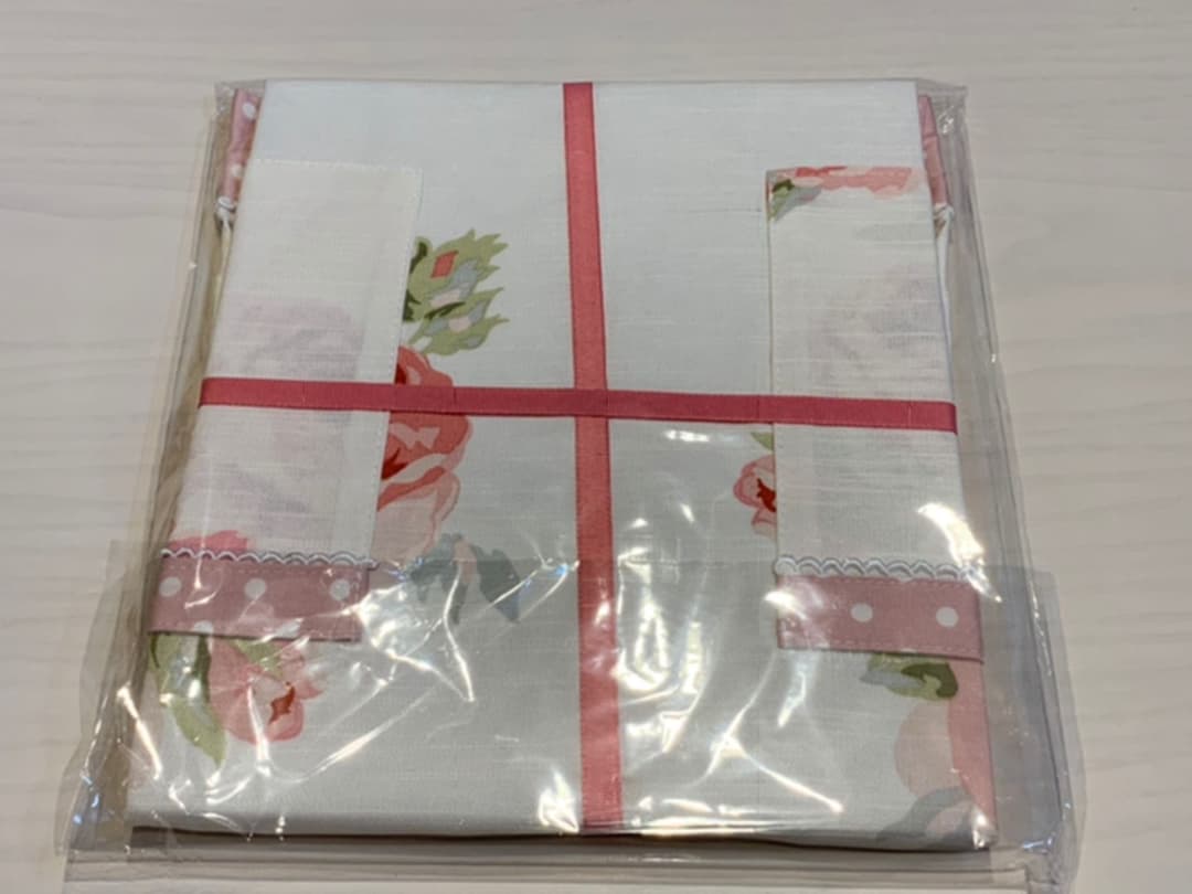 ローラアシュレイ　エプロン　新品