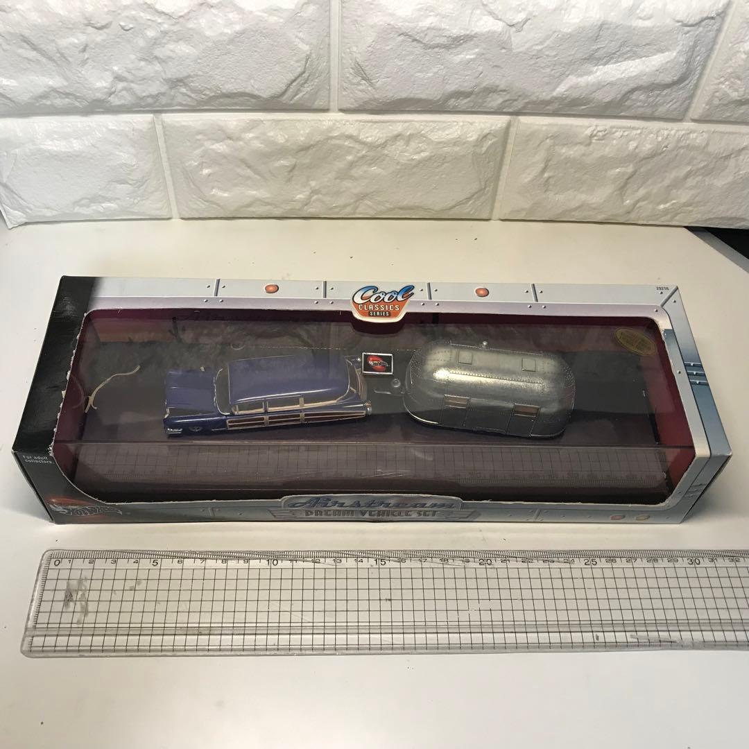 ミニカー HotWheels AIRSTREAM DREAM VEHICLESET