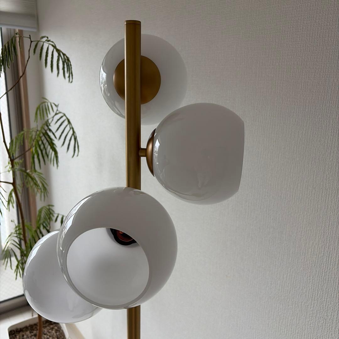 お値下げ中BIARRITZ FLOOR LAMP unico ランプ　間接照明