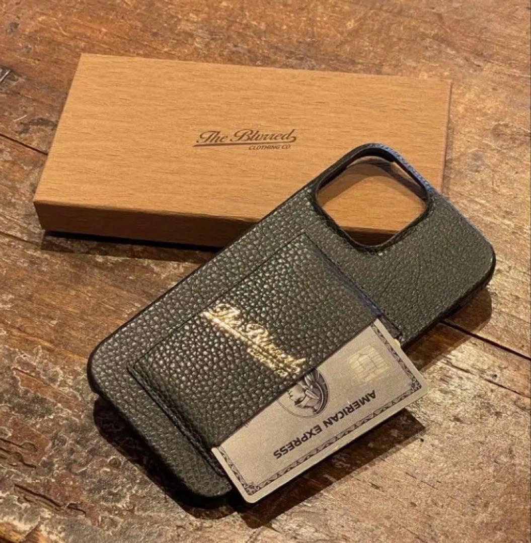 blurred clothing iPhone 14 plus レザーケース