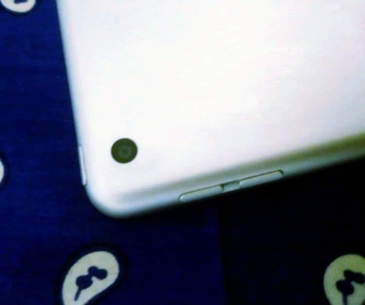 J*e様 【ジャンク】 iPad 第8世代 バッテリー交換必要 OS ver.2