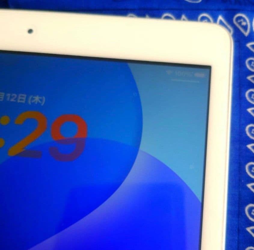 J*e様 【ジャンク】 iPad 第8世代 バッテリー交換必要 OS ver.2