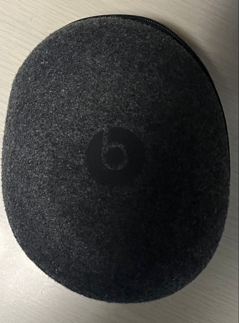 Beats SOLO PRO ワイヤレスヘッドセット グレー