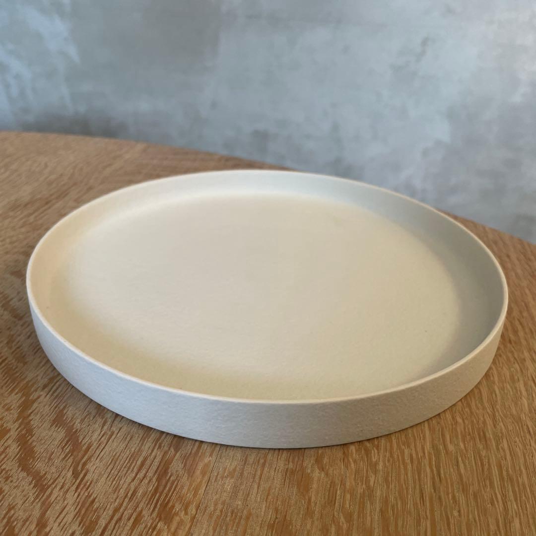 桑原典子　縁ありプレート