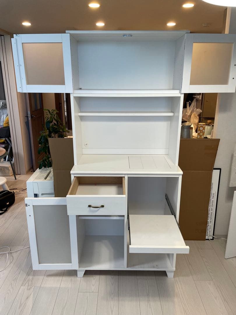 ホワイト木製食器棚・キッチンカウンター