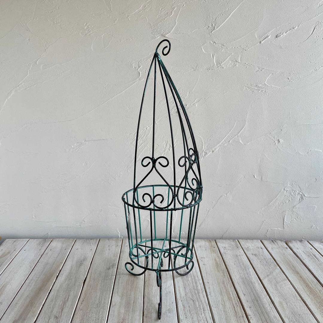コクーン型ワイヤースタンド　大・小 ２個セット　フラワーバスケット　ガーデン雑貨