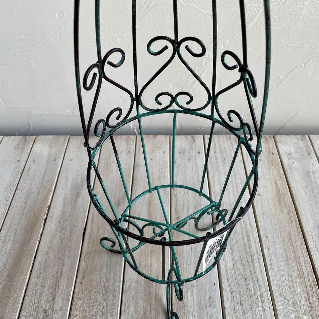 コクーン型ワイヤースタンド　大・小 ２個セット　フラワーバスケット　ガーデン雑貨