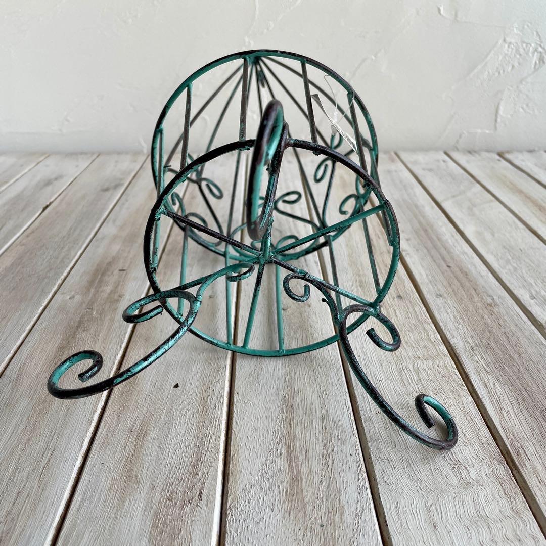 コクーン型ワイヤースタンド　大・小 ２個セット　フラワーバスケット　ガーデン雑貨