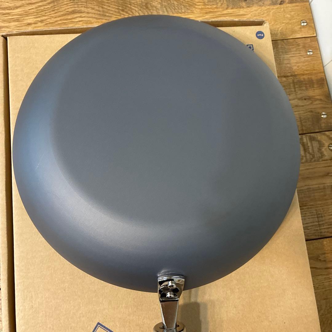 新品 極 リバーライト フライパン 28cm